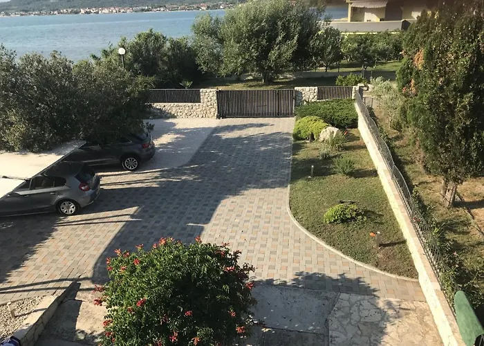 By The Sea Ljubac, Zadar - 14593 Ражанац